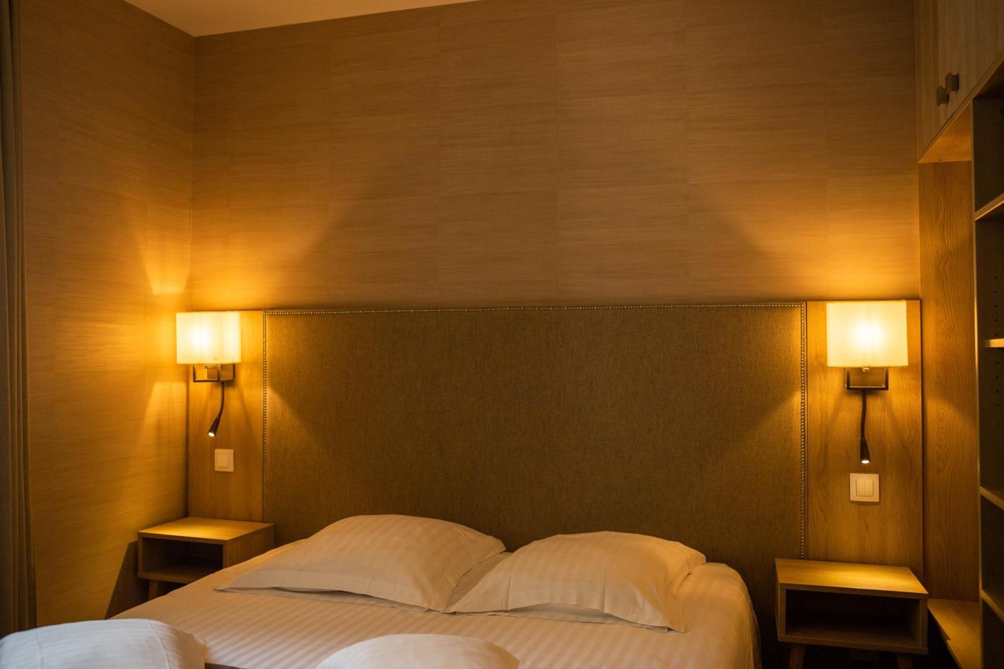 Relais De La Loire Hotel Montlivault ภายนอก รูปภาพ