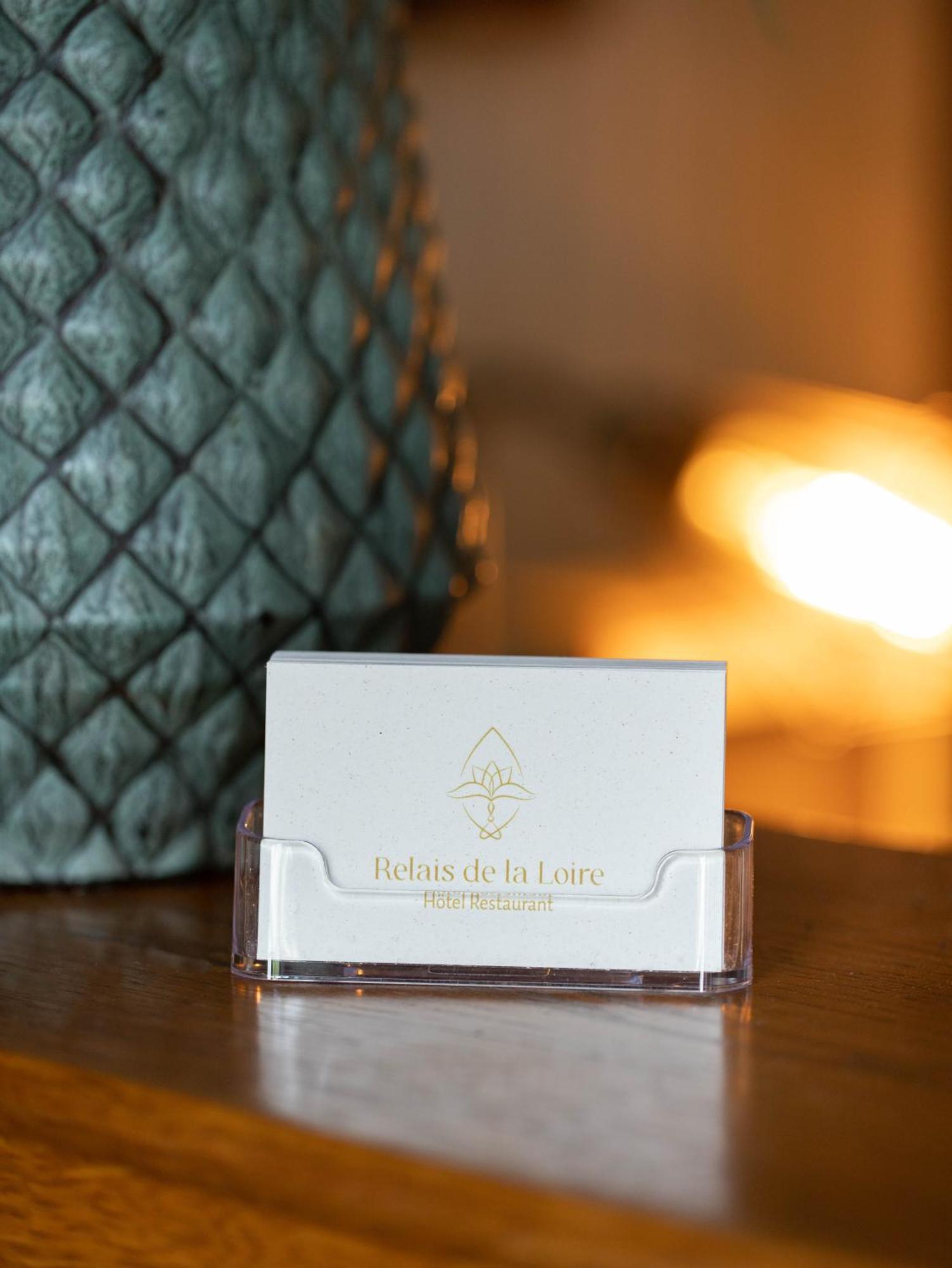 Relais De La Loire Hotel Montlivault ภายนอก รูปภาพ